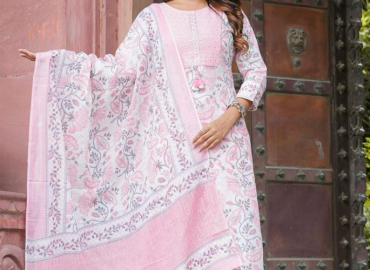 Women’s Embroidered Floral Printed Straight Kurta with Pant and Dupatta (Peach)