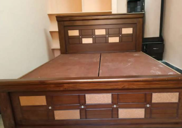 BED FOR SALE QUEEN SIZE